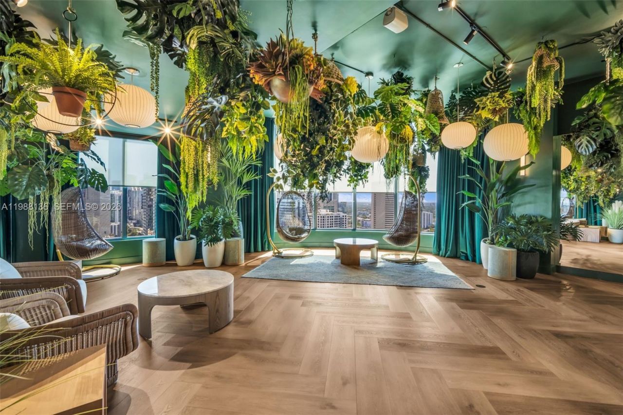 121 NE 5th St , Unit 902, Miami, FL 33132 Photo