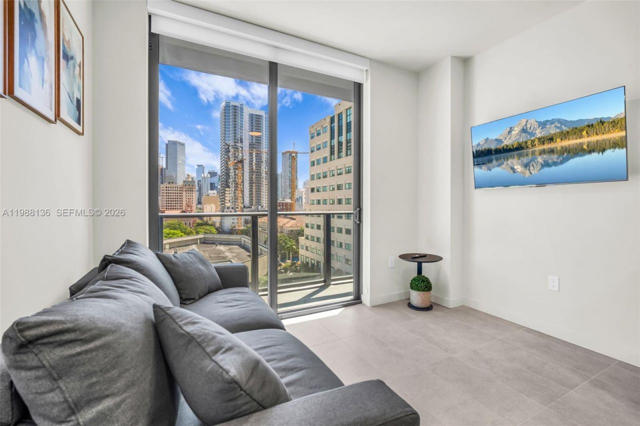 121 NE 5th St , Unit 902, Miami, FL 33132 Photo