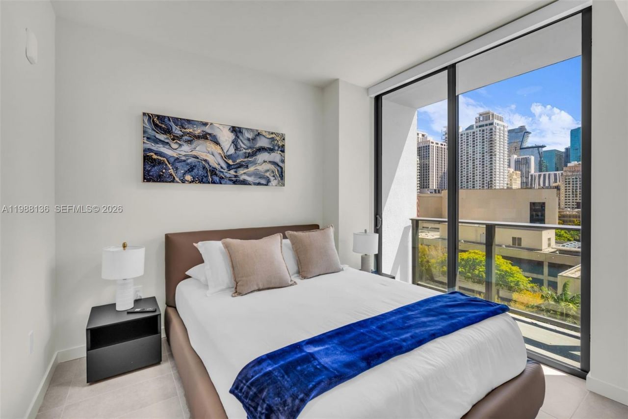 121 NE 5th St , Unit 902, Miami, FL 33132 Photo