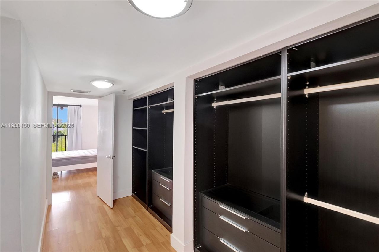 2625 Collins Ave, Unit 418, Miami Beach, FL 33140 Photo