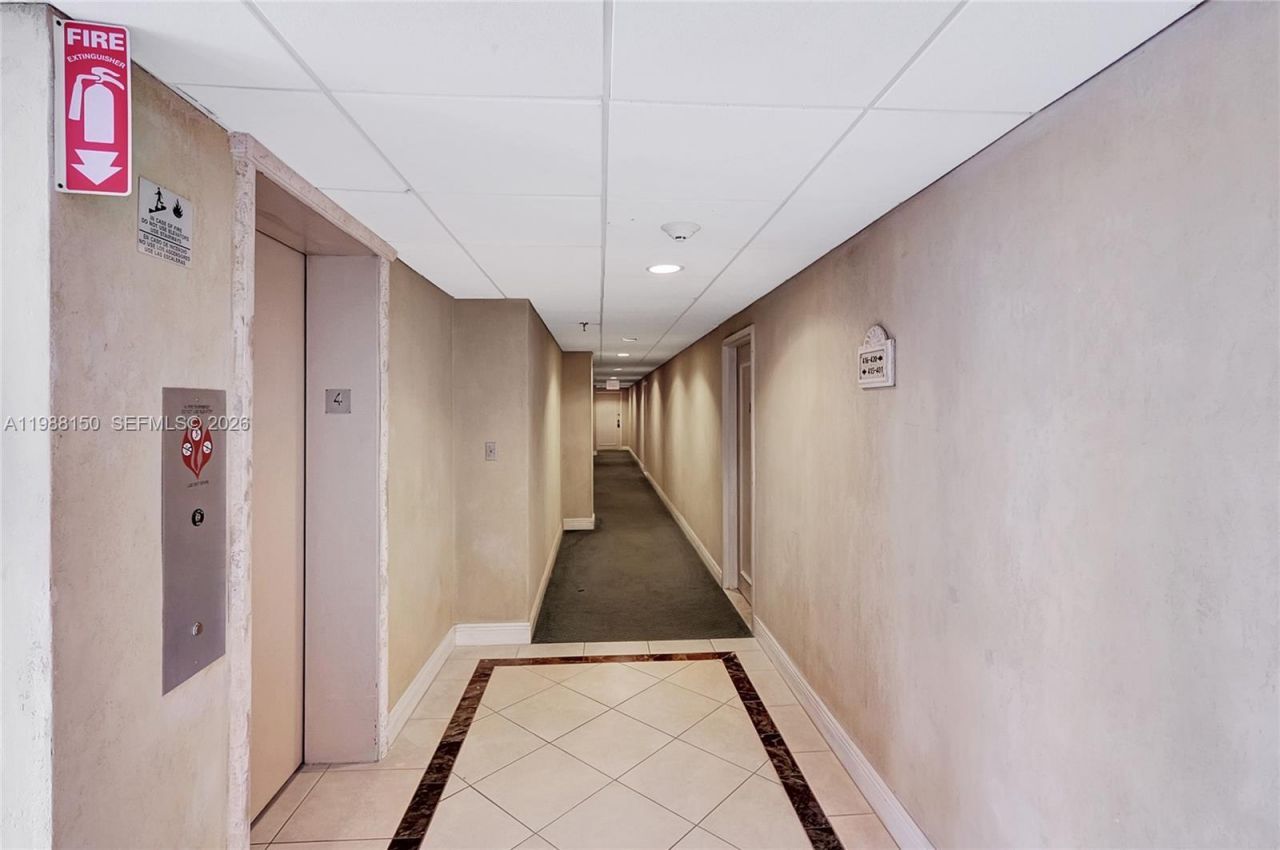 2625 Collins Ave, Unit 418, Miami Beach, FL 33140 Photo