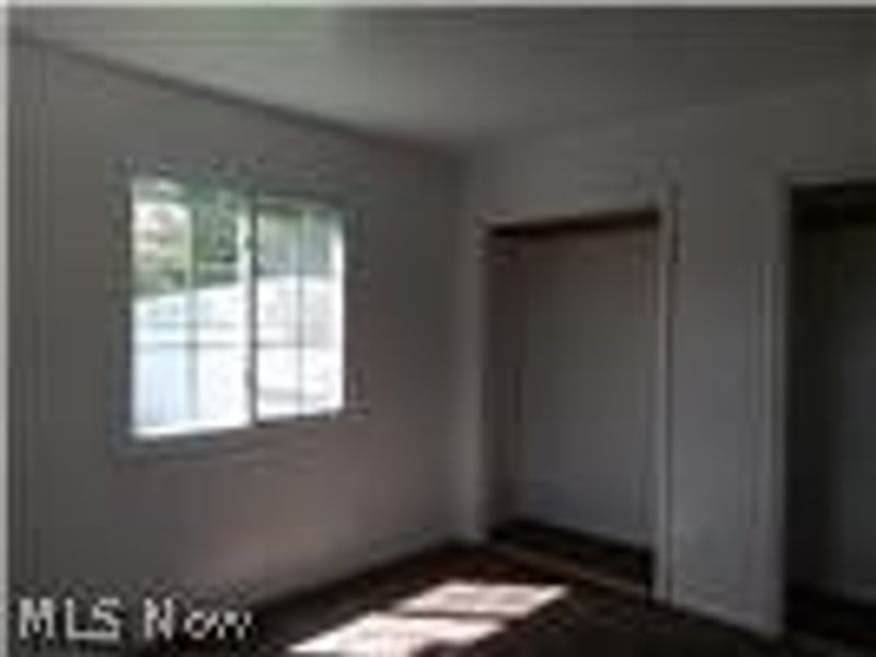 12405 Emery Avenue, Cleveland, OH 44135 Photo 11