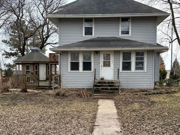 72143 280th Street , Redwood Falls, MN 56283