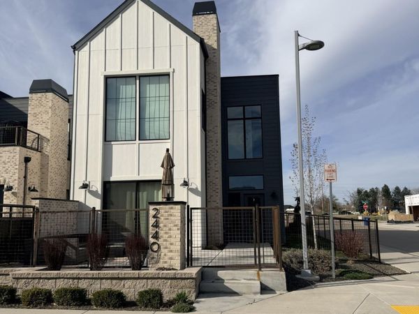 2440 W Iron Coop Street, Eagle, ID 83616