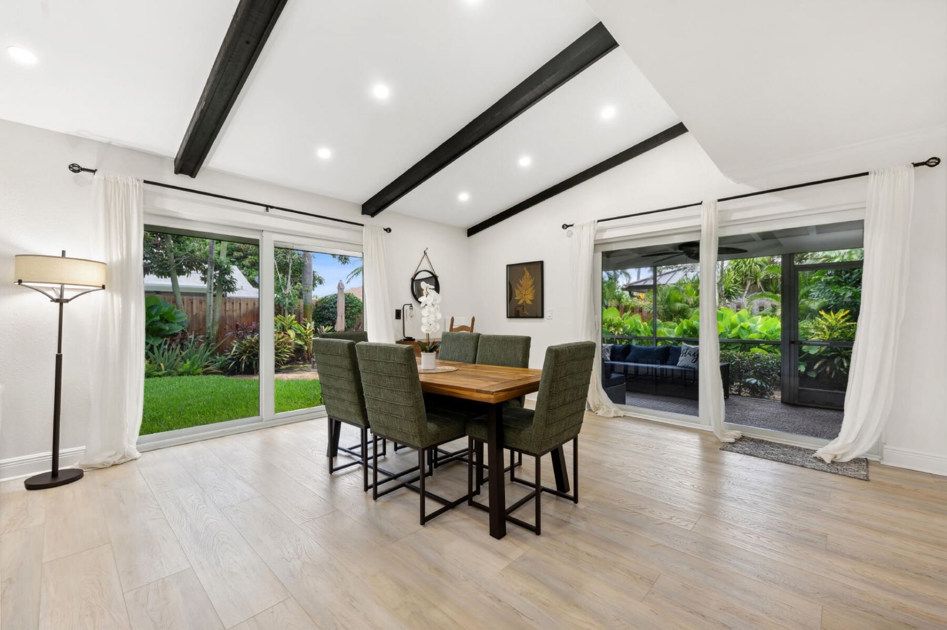 556 SW 24th Avenue, Boynton Beach, FL 33435 Photo