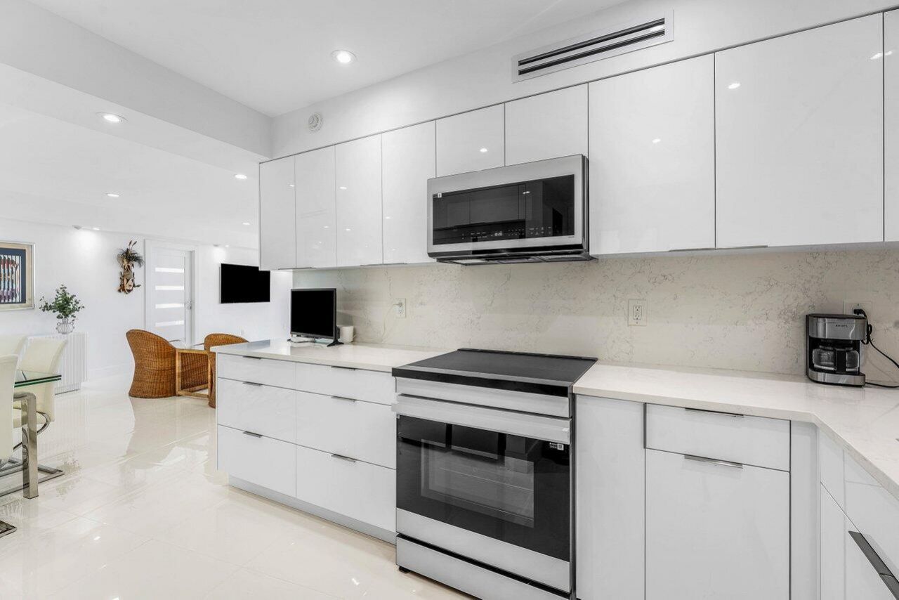 2780 S Ocean Boulevard, Unit 805, Palm Beach, FL 33480 Photo