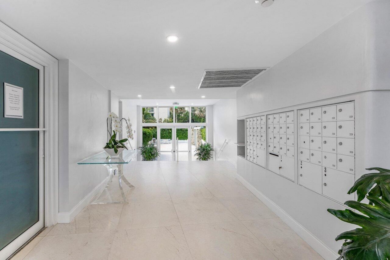 2780 S Ocean Boulevard, Unit 805, Palm Beach, FL 33480 Photo