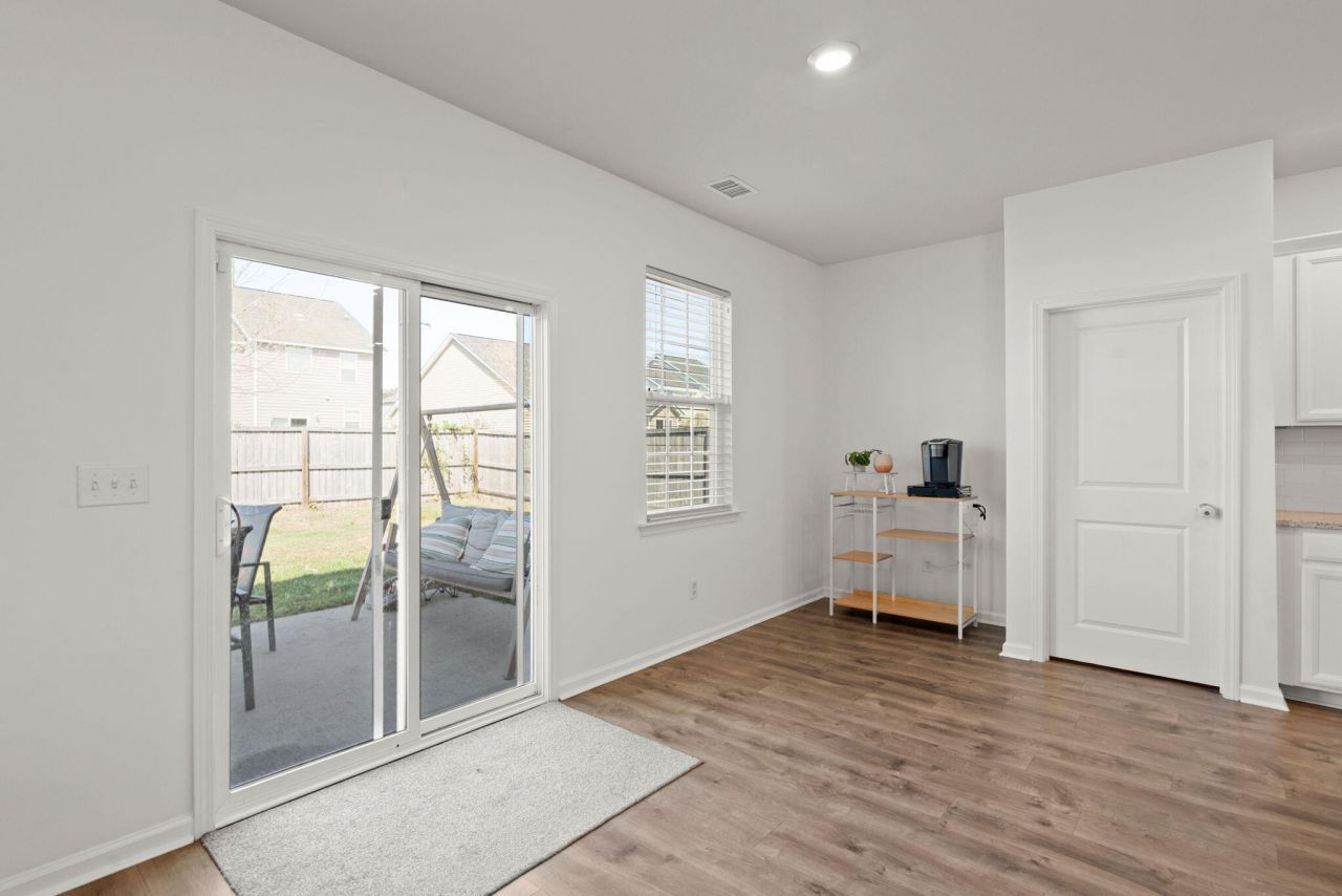 142 Hyrne Drive Photo 15