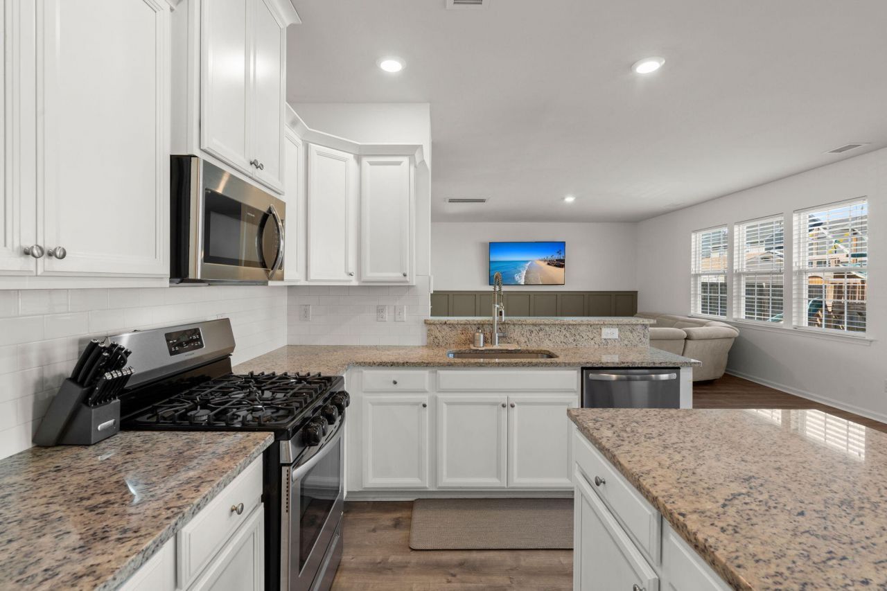 142 Hyrne Drive Photo 16