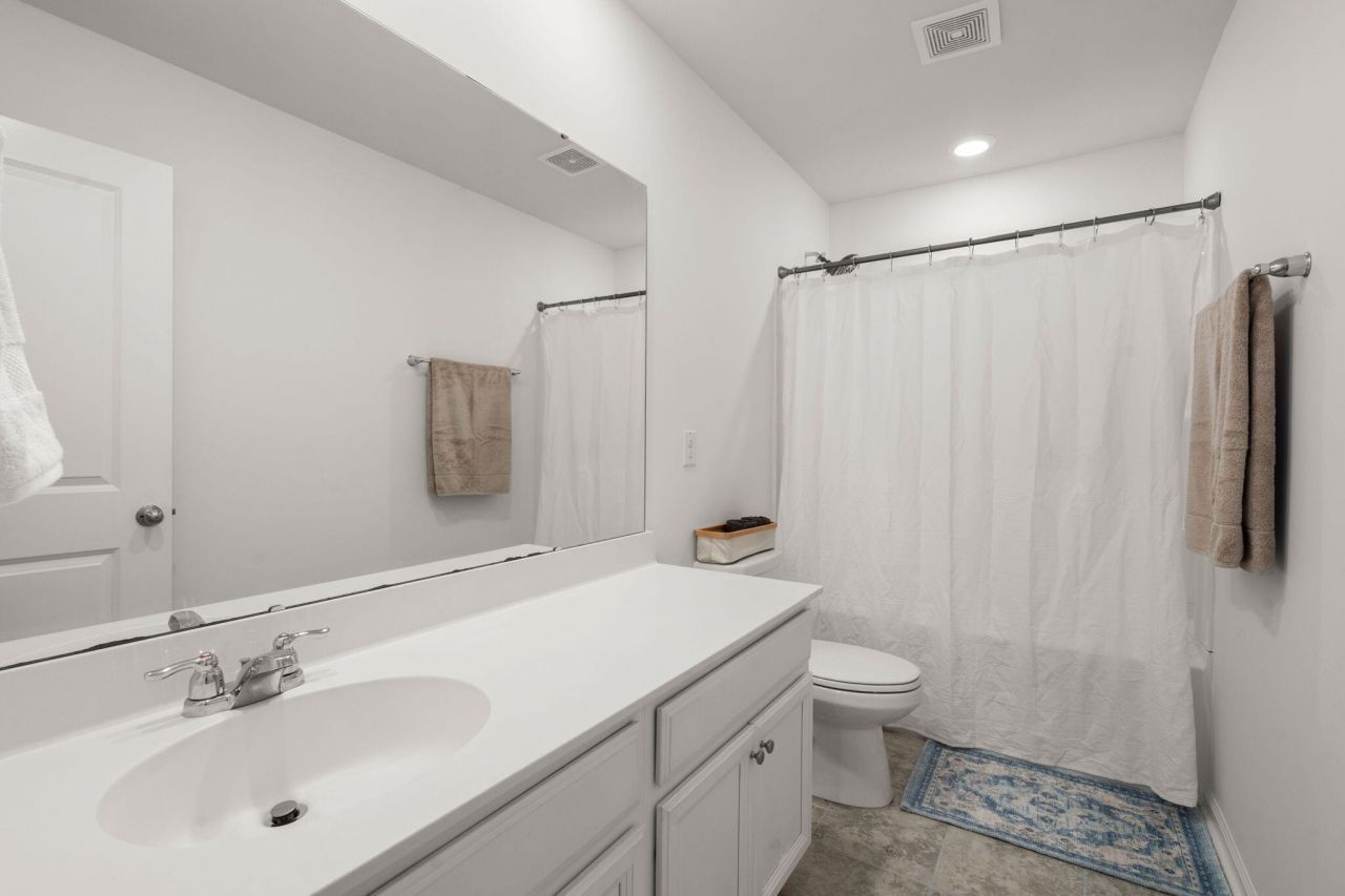 142 Hyrne Drive Photo 26