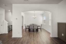 142 Hyrne Drive photo 4