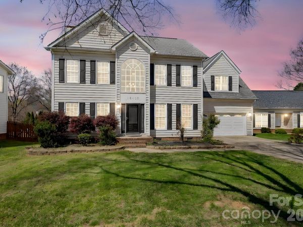10413 Friarsgate Road, Huntersville, NC 28078