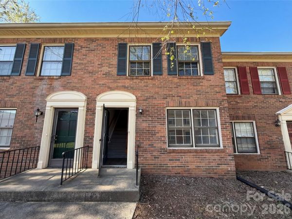 4726 Old Lantern Way , Charlotte, NC 28212