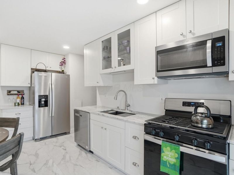 1825 Pannell Avenue, Columbus, OH 43207 Photo 11