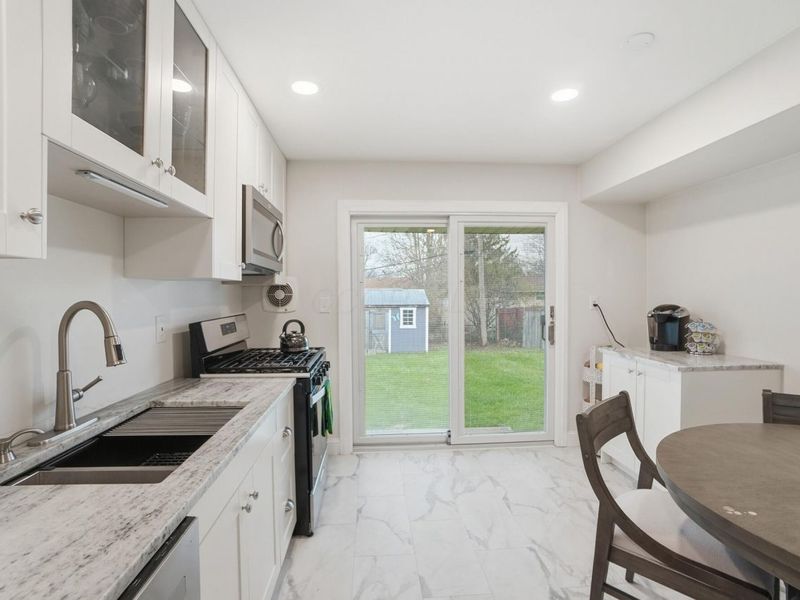 1825 Pannell Avenue, Columbus, OH 43207 Photo 14