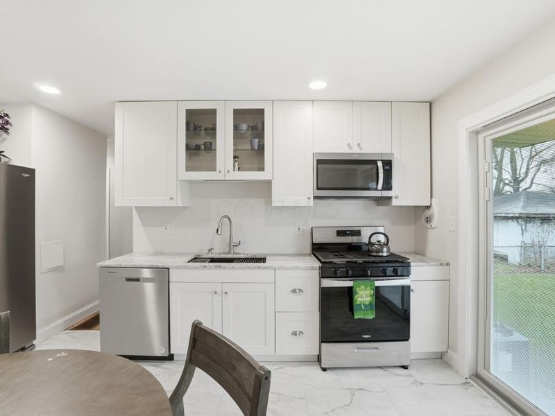 1825 Pannell Avenue, Columbus, OH 43207 Photo 9