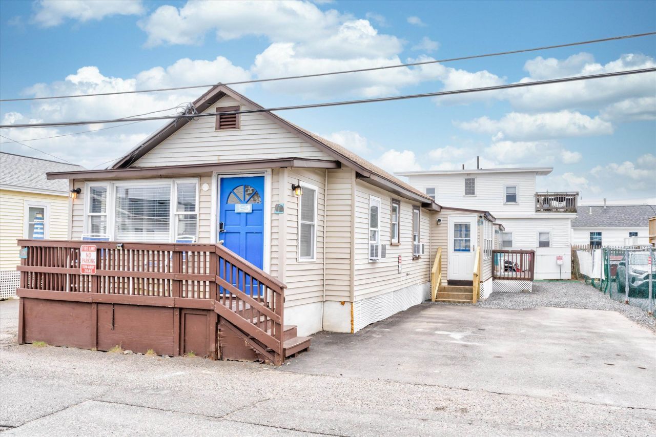 15 Riverview Terrace, Hampton, NH 03842 Main Photo