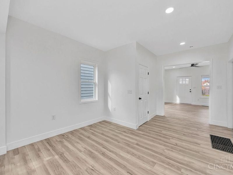 621 Cleveland Street, Middletown, OH 45044 Photo 16