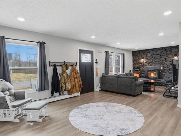 185 Davis Road, Westminster, MA 01473