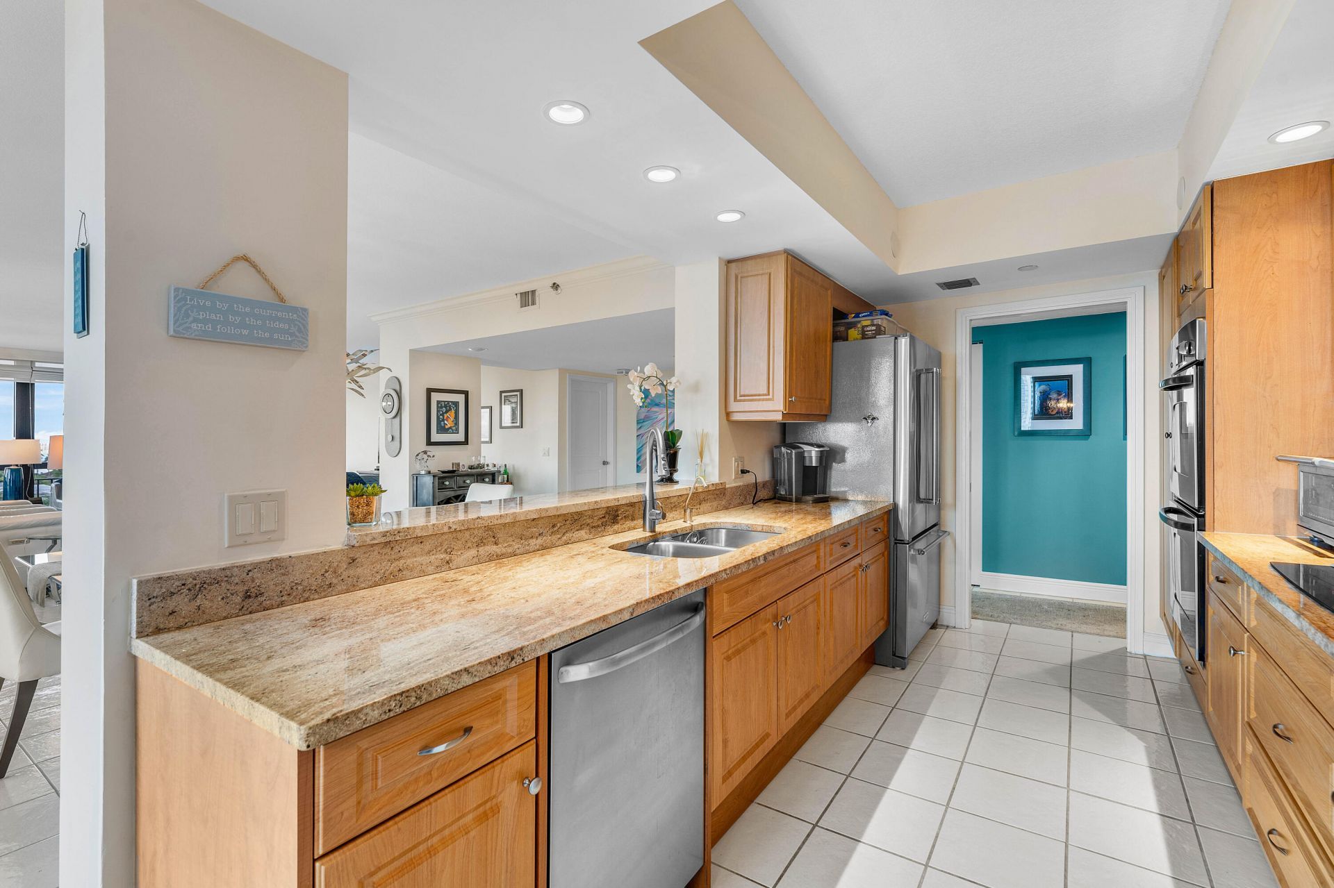 4100 N Ocean Drive, Unit 504, Singer Island, FL 33404 Photo