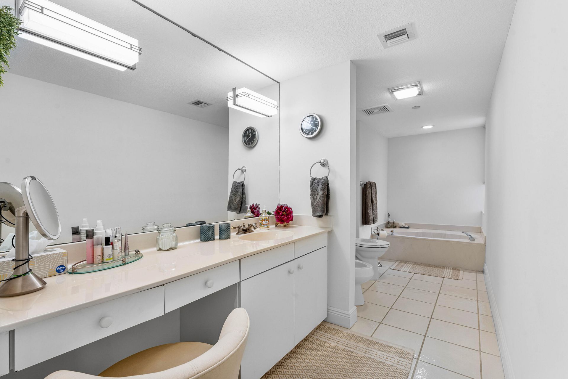 4100 N Ocean Avenue, Unit 504, Singer Island, FL 33404 Photo