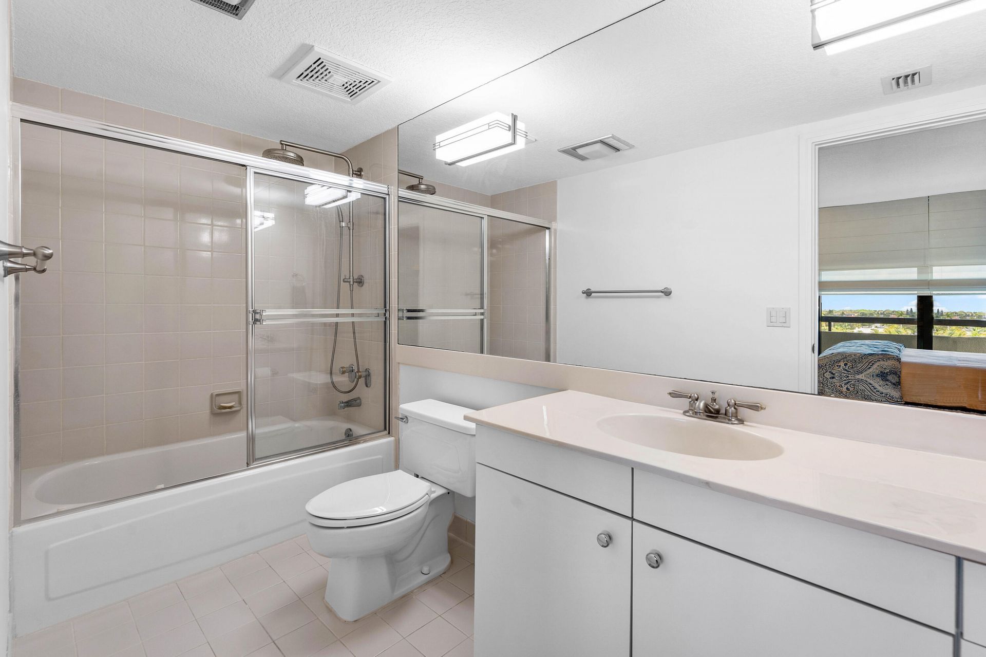 4100 N Ocean Avenue, Unit 504, Singer Island, FL 33404 Photo