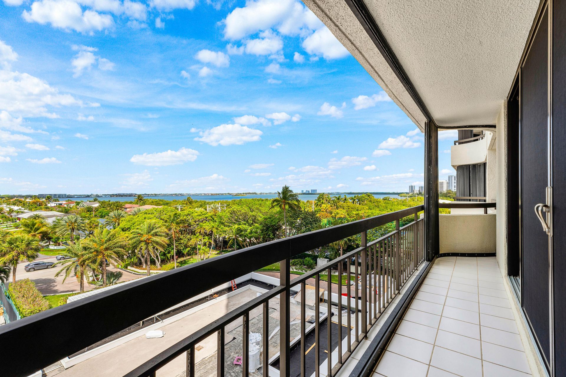 4100 N Ocean Drive, Unit 504, Singer Island, FL 33404 Photo