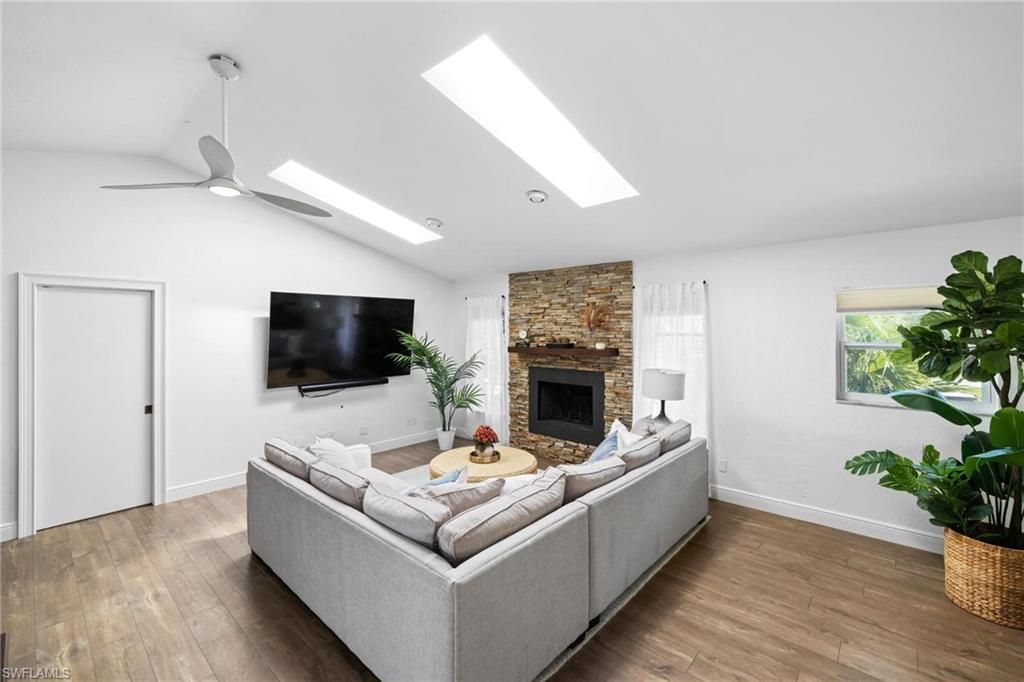 500 Dona Dr , Nokomis, FL 34275 Photo