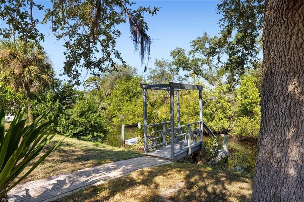 500 Dona Dr , Nokomis, FL 34275 Photo