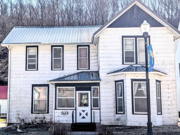 523 Main Street, McGregor, IA 52157