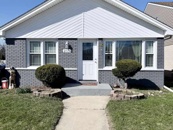 2840 140th Street , Blue Island, IL 60406