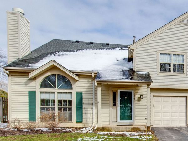 1008 N Knollwood Drive , Palatine, IL 60067
