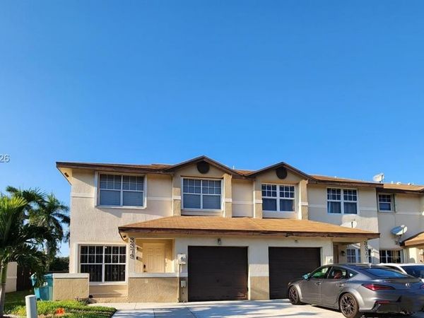 3379 NW 198th Terrace, Miami Gardens, FL 33056