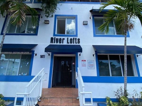 1021 NW 3rd st, Unit 305, Miami, FL 33128