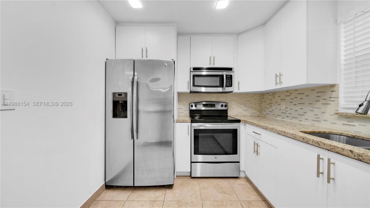 10575 La Placida Dr , Unit 10575, Coral Springs, FL 33065 Photo