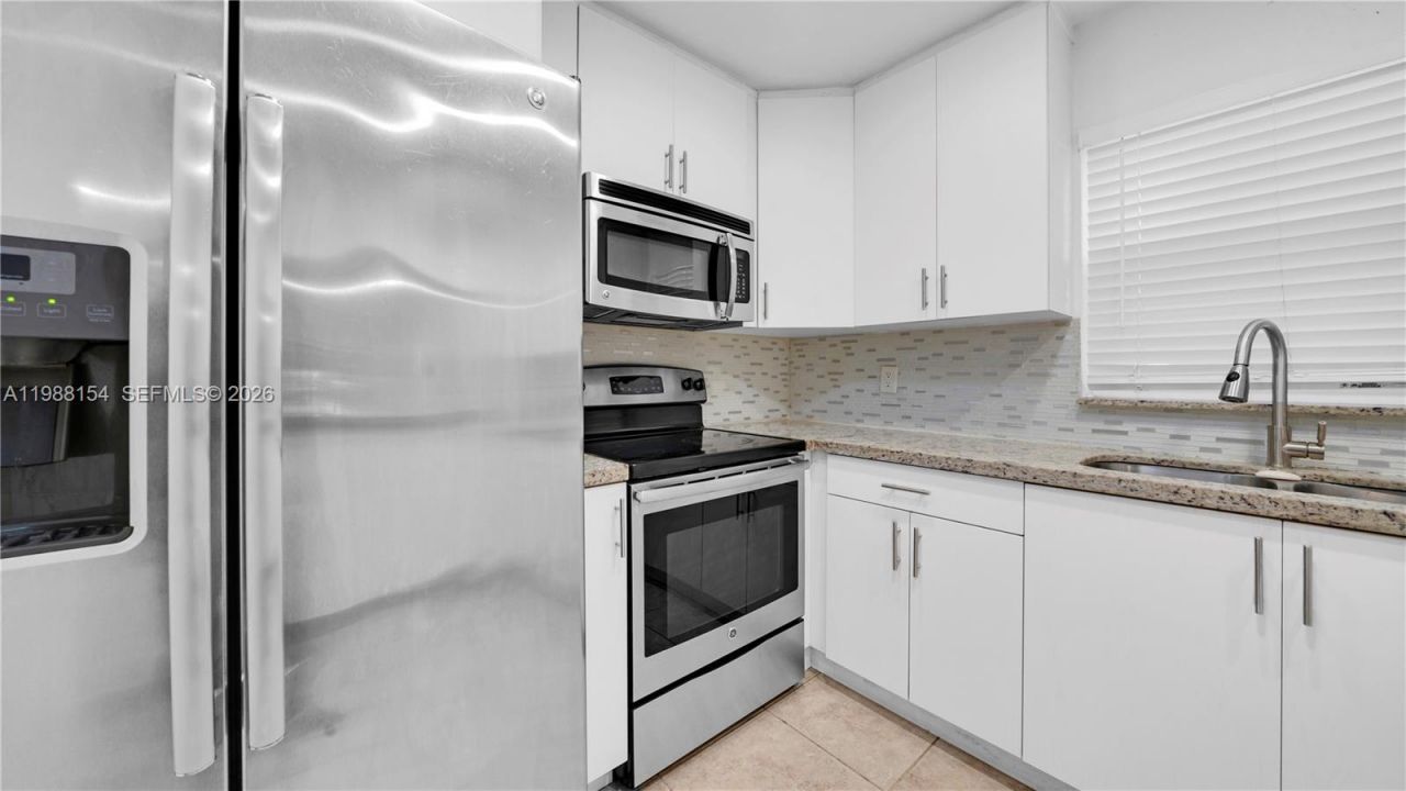 10575 La Placida Dr , Unit 10575, Coral Springs, FL 33065 Photo