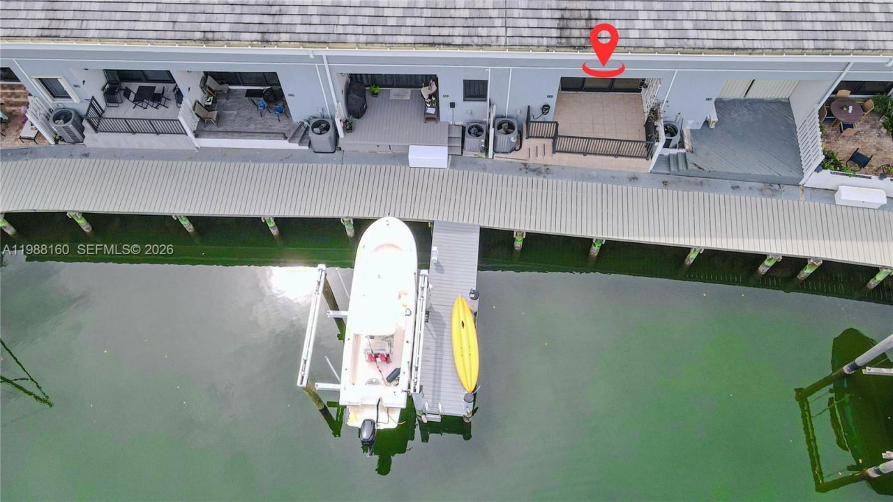 231 Poinciana Dr , Unit 401, Sunny Isles Beach, FL 33160 Photo