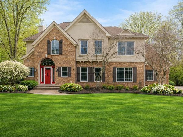 5428 Lohr Lake Drive, Ann Arbor, MI 48108