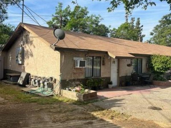 1134 Lomita Drive, Bakersfield, CA 93307