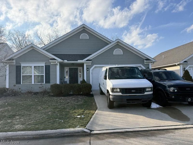 122 Haydens Arbor, Elyria, OH 44035 Photo 1