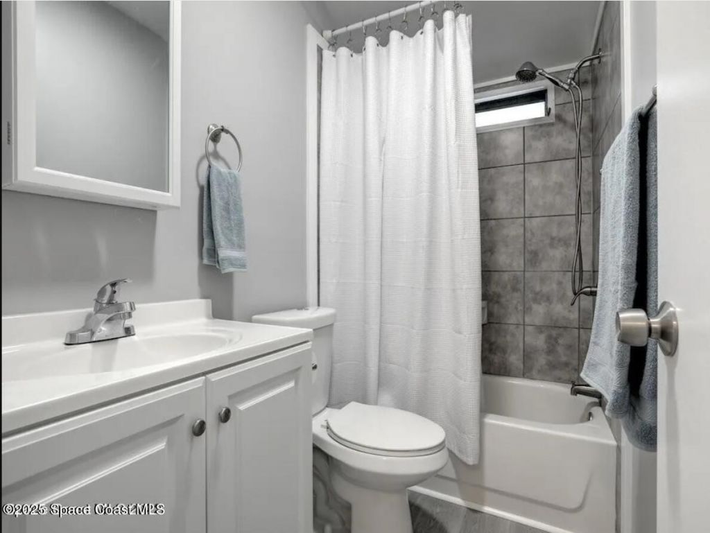 7560 Blackhawk Road, Sebastian, FL 32976 Photo