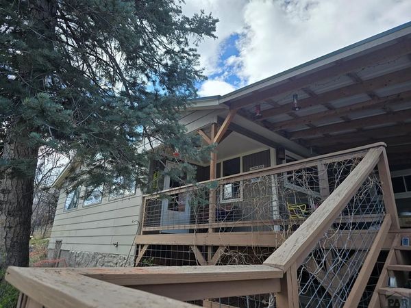 8789 Grand Ave, Beulah, CO 81023