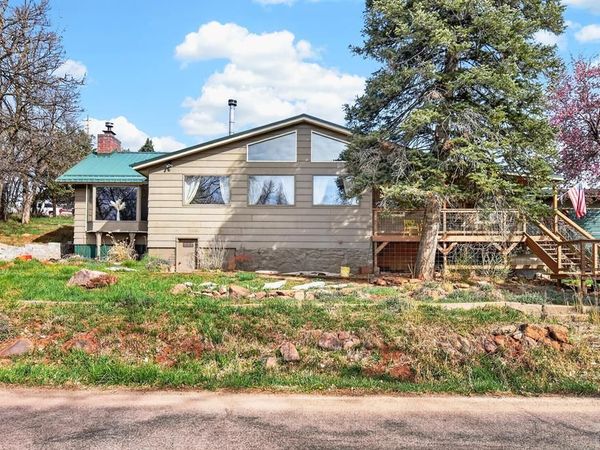 8789 Grand Ave, Beulah, CO 81023