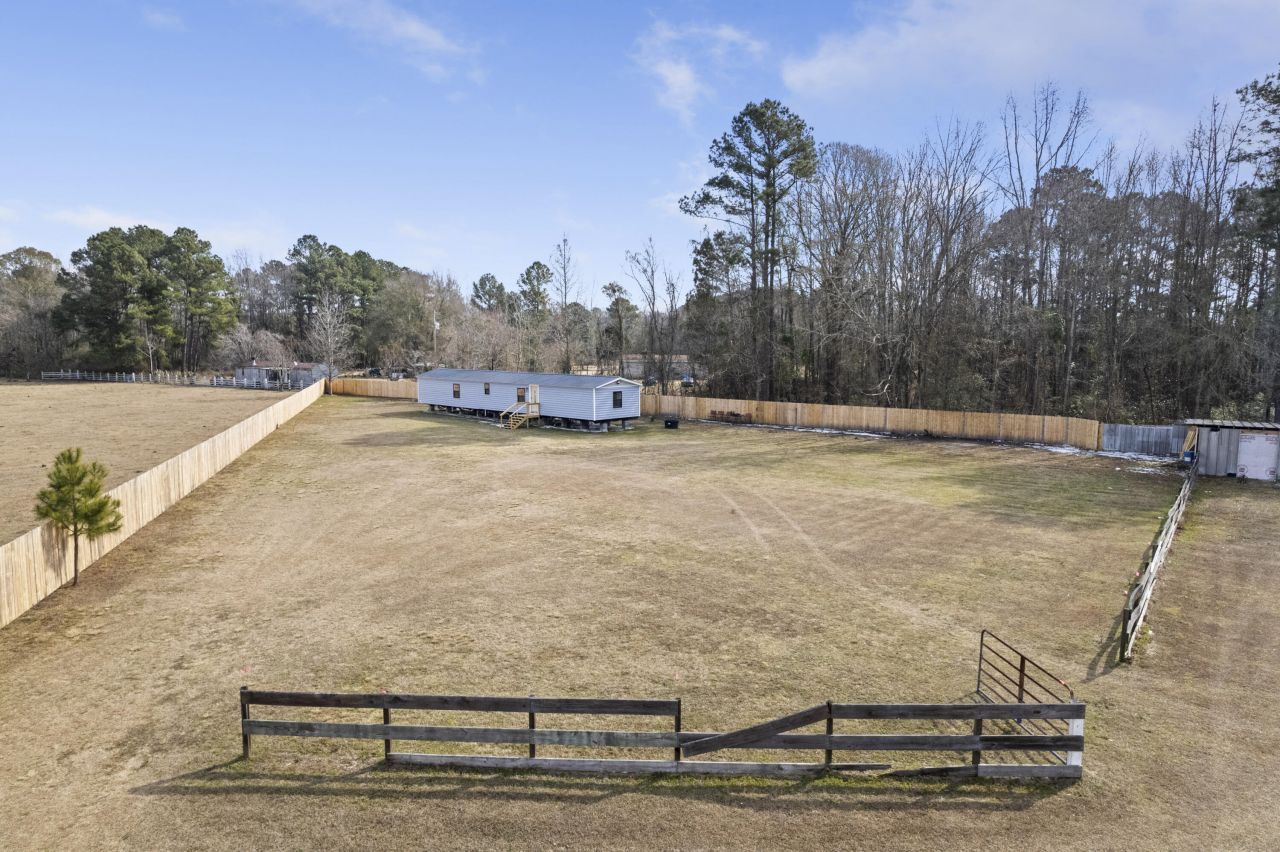 00 Foliage Street Photo 14