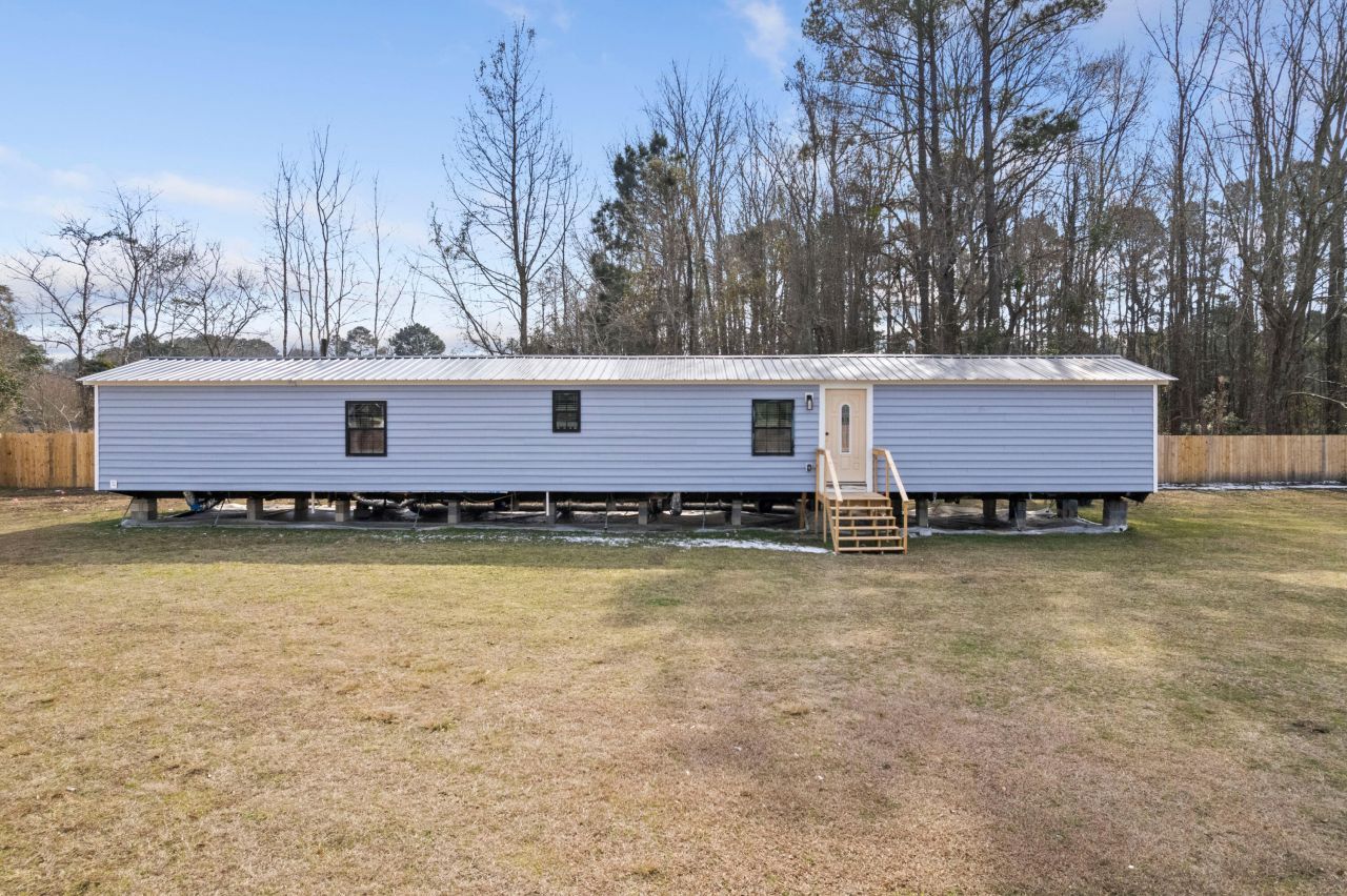 00 Foliage Street Photo 16