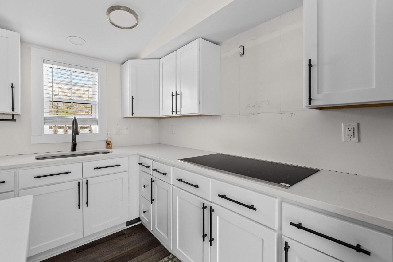 00 Foliage Street Photo 25