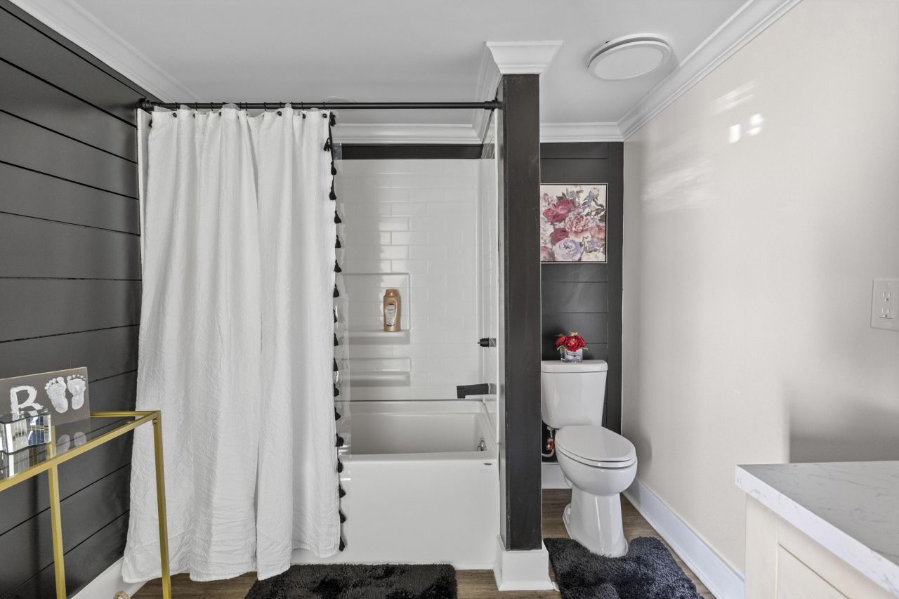 00 Foliage Street Photo 34