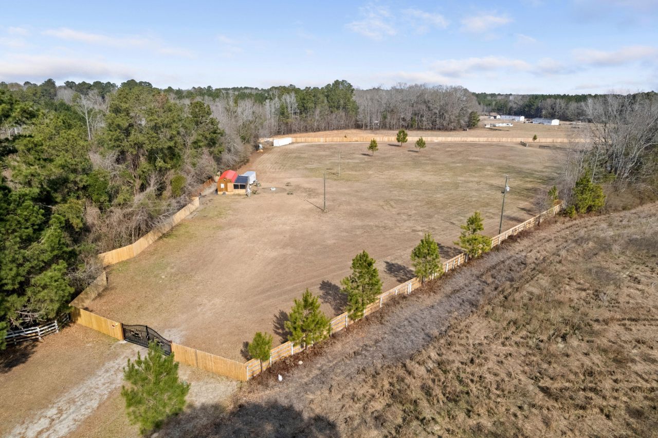 00 Foliage Street Photo 5