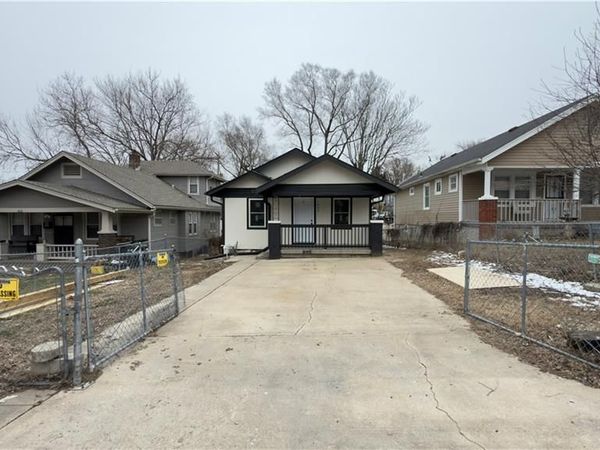 1969 N 30th Street, Kansas City, KS 66104