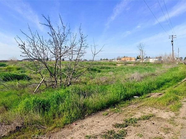 8 Gerard, Le Grand, CA 95333